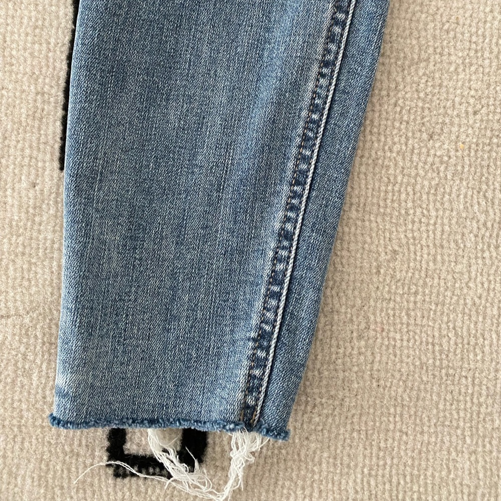 Daze Denim Jeans - Picture 2 of 5